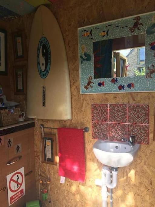 Lily Cosy Campervan With Sea Views & Amazing Sunrises St Ives Exterior foto